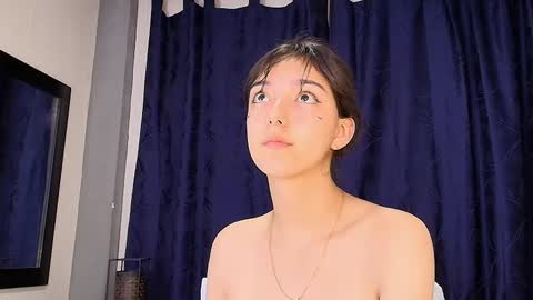 Snapshot of marcelaa_fox chatting on December 4, 2024, 4:54 am Marcela online show from December 4, 2024, 4:54 am