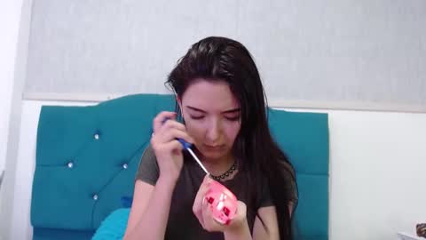 Snapshot of marcelaa_fox chatting on September 15, 2025, 8:20 pm Marcela online show from September 15, 2025, 8:20 pm