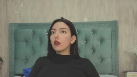 Snapshot of marcelaa_fox chatting on September 25, 2025, 7:50 pm Marcela online show from September 25, 2025, 7:50 pm