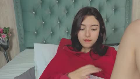 Snapshot of marcelaa_fox chatting on October 10, 2025, 12:31 am Marcela online show from October 10, 2025, 12:31 am