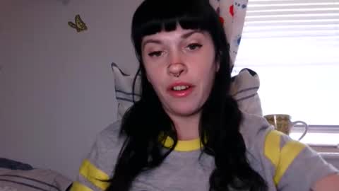 MarcelineAltaria online show from November 17, 2025, 5:19 pm