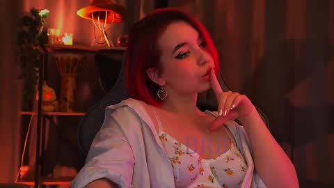 MarcelineChi online show from February 6, 2026, 8:40 am