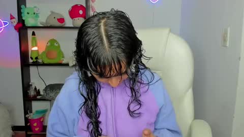 Snapshot of marcelinegh chatting on March 4, 2025, 11:08 am Marceline online show from March 4, 2025, 11:08 am