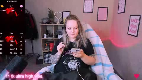 Sara online show from March 7, 2025, 2:34 pm