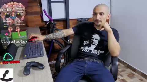 Marck  Independent model  online show from February 8, 2026, 4:16 am