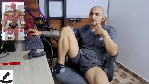 Marck  Independent model  online show from April 18, 2026, 2:37 am