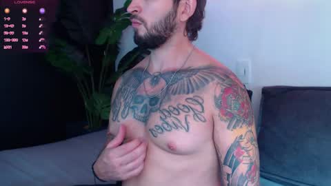 marco_allison43 online show from October 3, 2025, 8:50 pm