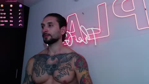 marco_allison43 online show from May 25, 2026, 4:35 pm