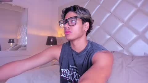 marco_deluxe online show from June 6, 2026, 11:37 am