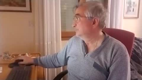 marcos260526 online show from April 21, 2026, 8:12 pm