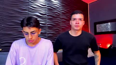 Snapshot of marcoyethan chatting on January 4, 2025, 3:29 am Marco and Ethan online show from January 4, 2025, 3:29 am