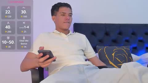 marcus_moreno online show from February 14, 2026, 8:05 pm