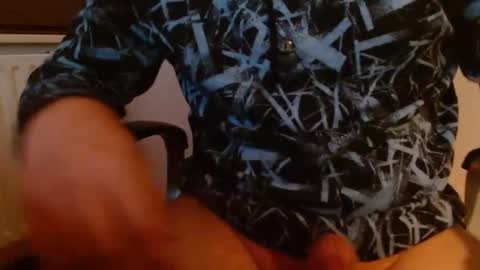 Snapshot of marekishere chatting on December 8, 2024, 4:57 am marek online show from December 8, 2024, 4:57 am