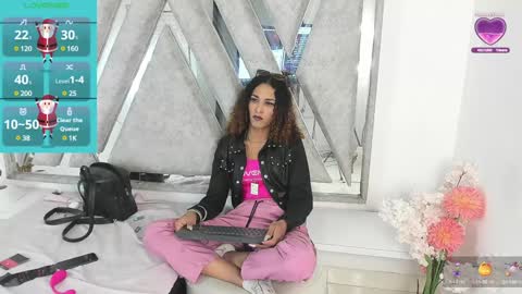 marfilastrom online show from December 19, 2024, 7:51 am