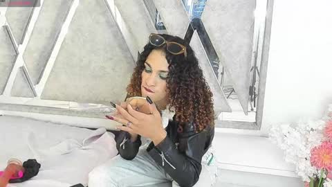 marfilastrom online show from December 20, 2024, 7:55 am