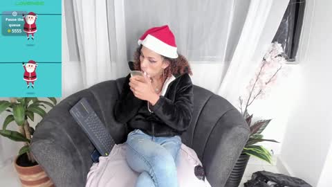 marfilastrom online show from December 31, 2024, 9:42 am