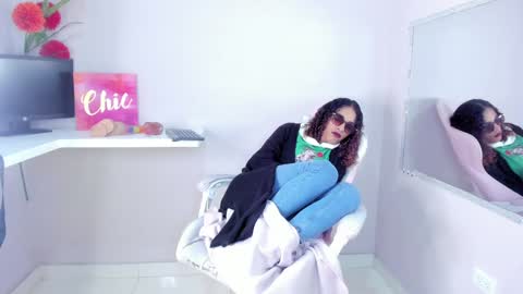 marfilastrom online show from January 31, 2025, 8:32 am