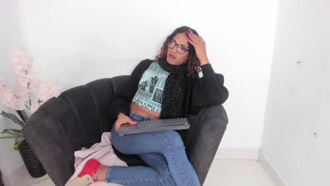 marfilastrom online show from March 7, 2025, 5:51 am