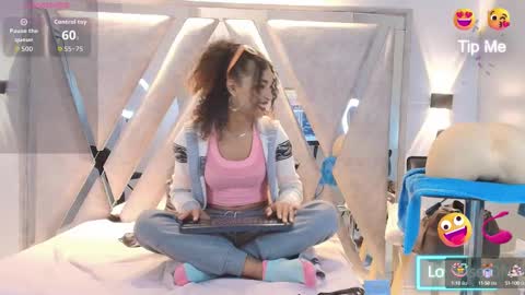 marfilastrom online show from October 14, 2025, 8:09 pm