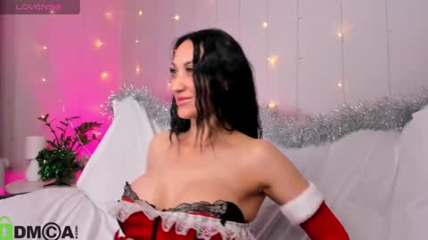 Margaret Clark online show from December 24, 2024, 12:22 pm