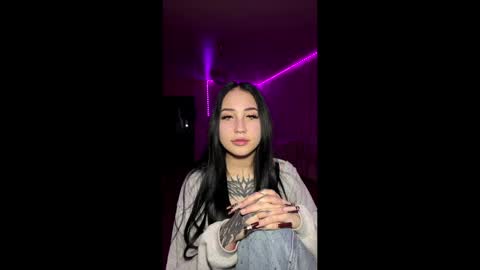Snapshot of margartvanhyning chatting on May 17, 2026, 1:07 pm Lauren online show from May 17, 2026, 1:07 pm
