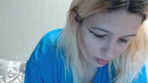Snapshot of margo_shine chatting on February 14, 2025, 3:15 pm margo_shine online show from February 14, 2025, 3:15 pm