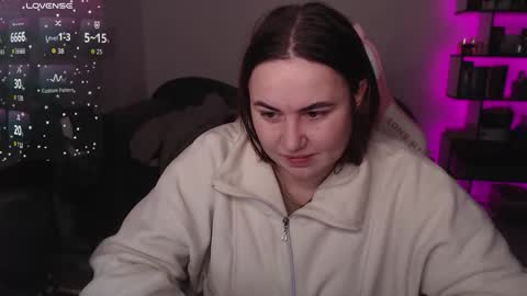 mari moore online show from November 13, 2025, 7:51 am