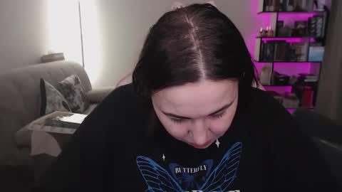 Snapshot of mari_moore7 chatting on February 13, 2026, 7:15 am mari moore online show from February 13, 2026, 7:15 am