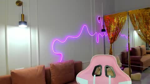 mari_nett online show from December 30, 2024, 8:58 pm