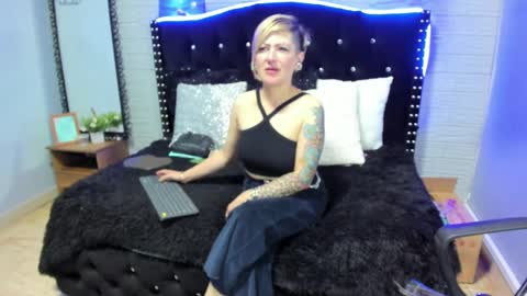 Snapshot of maria_fernandaxxx_ chatting on December 3, 2024, 2:36 am Maria fernanda online show from December 3, 2024, 2:36 am