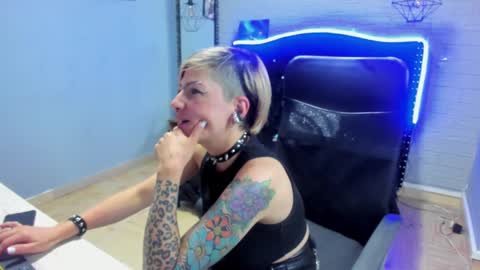 Snapshot of maria_fernandaxxx_ chatting on December 9, 2024, 4:01 am Maria fernanda online show from December 9, 2024, 4:01 am