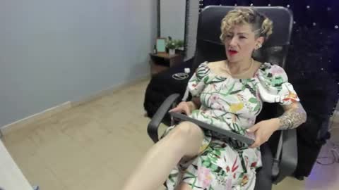 Snapshot of maria_fernandaxxx_ chatting on December 15, 2024, 3:56 am Maria fernanda online show from December 15, 2024, 3:56 am