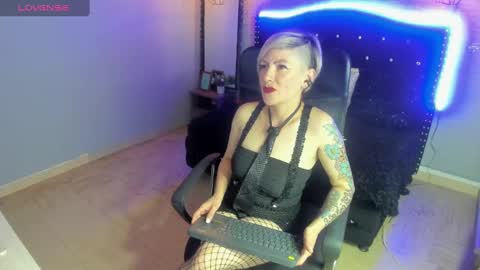 Snapshot of maria_fernandaxxx_ chatting on January 3, 2025, 6:01 am Maria fernanda online show from January 3, 2025, 6:01 am