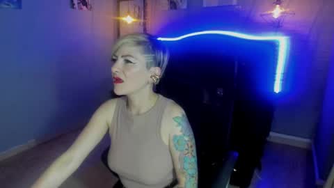 Snapshot of maria_fernandaxxx_ chatting on January 19, 2025, 8:30 pm Maria fernanda online show from January 19, 2025, 8:30 pm