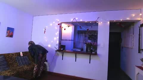 Snapshot of maria_fernandaxxx_ chatting on February 2, 2025, 11:53 pm Maria fernanda online show from February 2, 2025, 11:53 pm