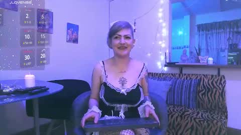 Snapshot of maria_fernandaxxx_ chatting on September 9, 2025, 6:24 am Maria fernanda online show from September 9, 2025, 6:24 am