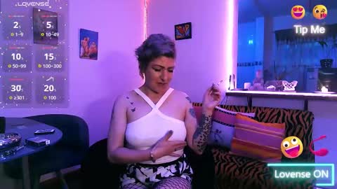 Snapshot of maria_fernandaxxx_ chatting on October 12, 2025, 7:02 pm Maria fernanda online show from October 12, 2025, 7:02 pm