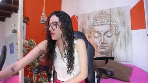 maria_turner1 online show from January 16, 2026, 11:47 am