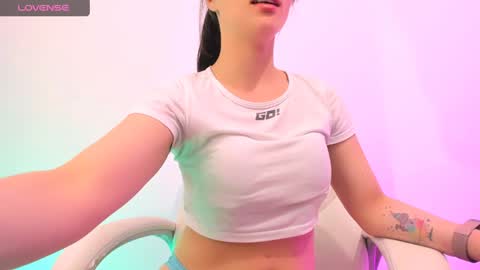 Snapshot of mariaan_m chatting on December 3, 2024, 11:02 pm Leidy online show from December 3, 2024, 11:02 pm