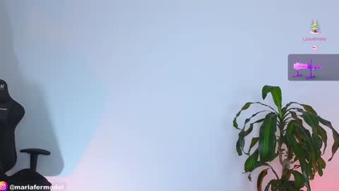 Maria Fer online show from December 24, 2024, 10:06 pm