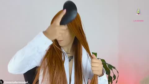 Maria Fer online show from December 25, 2024, 1:09 pm