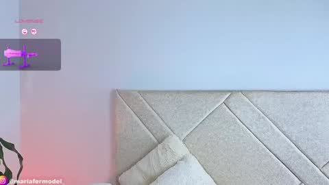 Maria Fer online show from December 31, 2024, 6:35 pm