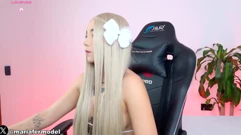 Maria Fer online show from April 16, 2026, 4:08 pm