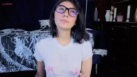 Snapshot of mariagh_ chatting on October 6, 2025, 7:11 pm Maria online show from October 6, 2025, 7:11 pm