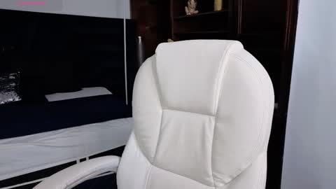 Maria online show from November 14, 2025, 7:12 pm