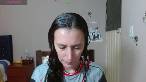mariam_wish1 online show from May 4, 2026, 6:37 pm