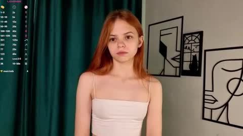 My name is Molly this is my first day online show from September 9, 2025, 1:16 am