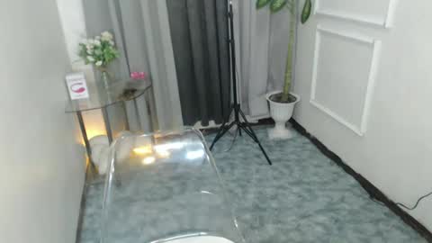 maria online show from February 3, 2025, 12:14 pm