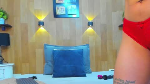 Mariana Angel online show from February 21, 2025, 7:32 pm