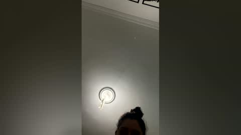 Mar y online show from March 27, 2026, 2:06 pm